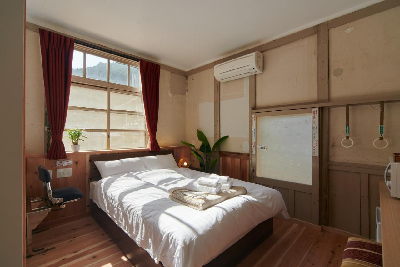 Nipponia Hotel Koyasan Pilgrimage Railway - In The Station Inn - Self Check-In Only Kudoyama Buitenkant foto